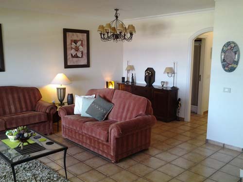 Image of 4-bed townhouse, available to let in Tenerife